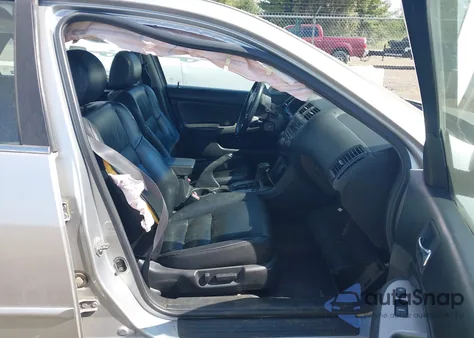 2006 Honda Accord Sdn Ex-L V6 from USA, damaged, VIN 1HGCM66546A009683